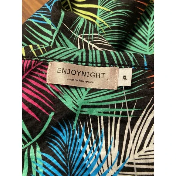 Women's ENJOYNIGHT Sleepwear Gown Size XL  NWT Palm Leaves Colorful Short Sleeve - Picture 6 of 12